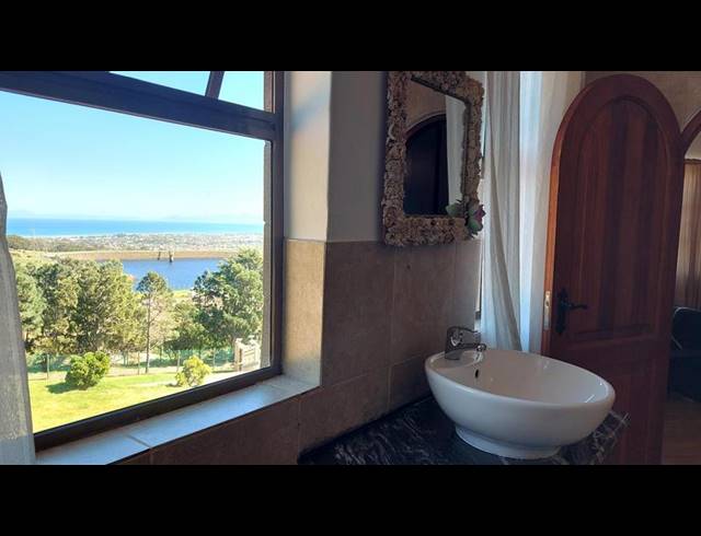 FARM FOR SALE IN FIRLANDS